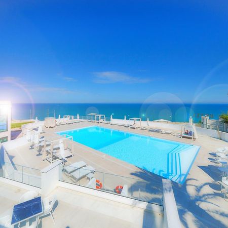 Rodi Resort Rodi Garganico Bagian luar foto