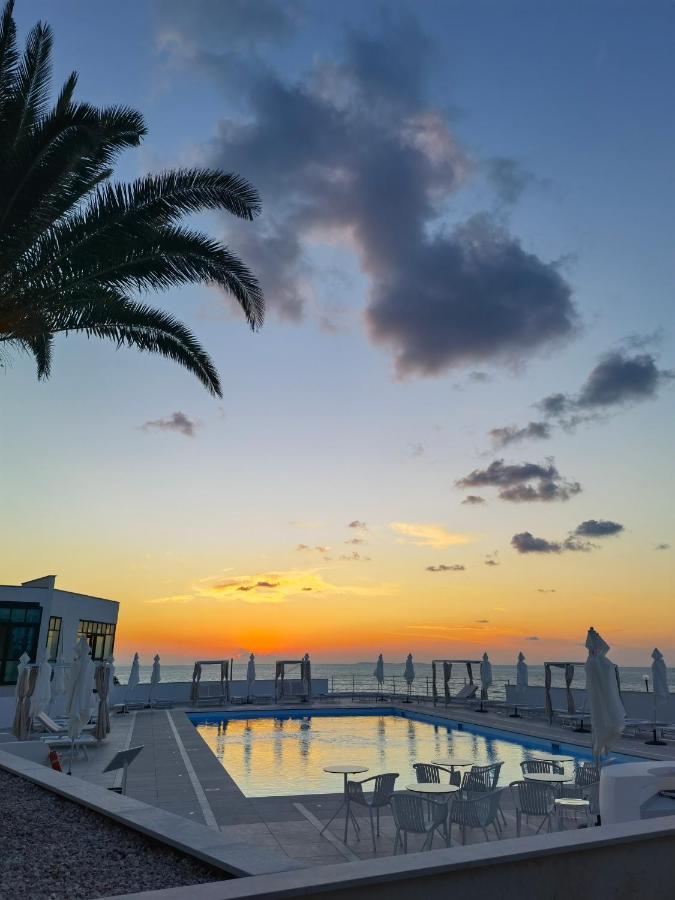 Rodi Resort Rodi Garganico Bagian luar foto