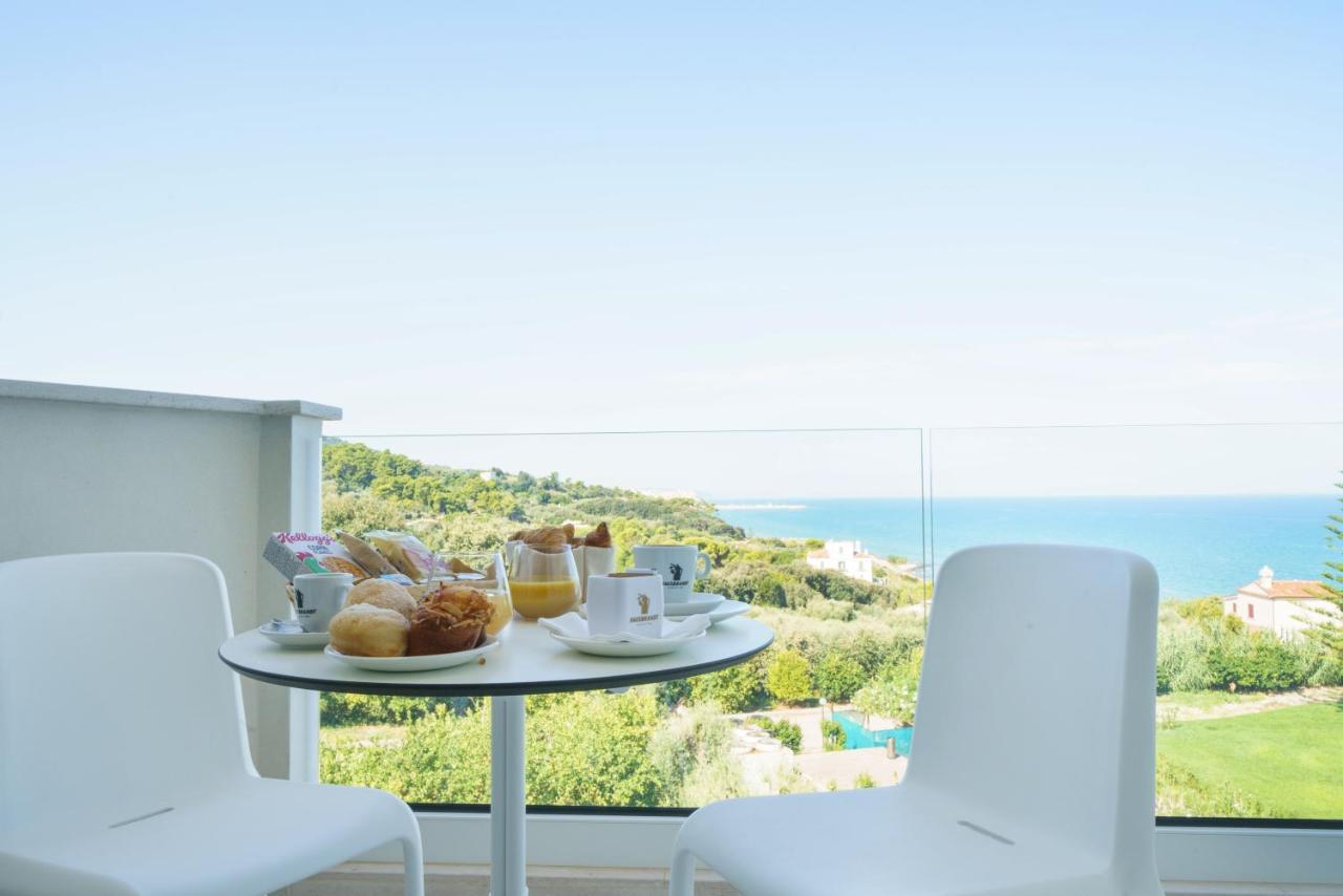 Rodi Resort Rodi Garganico Bagian luar foto